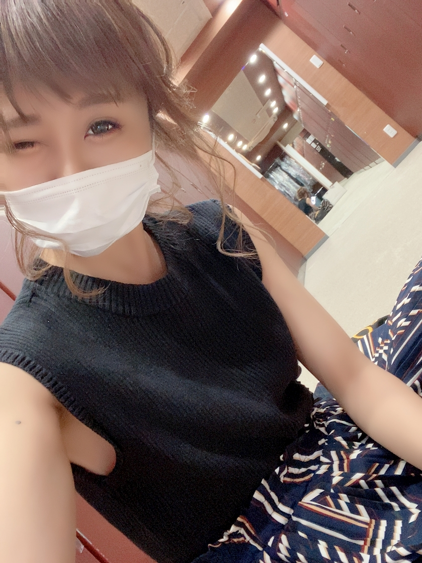 一条 彩由