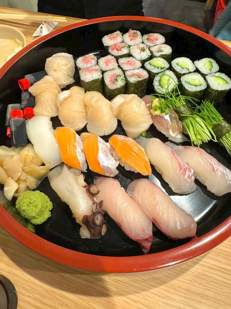 片寄 れおな
