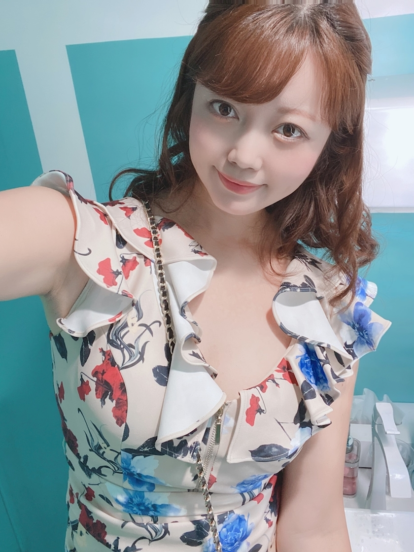 妃 えりな