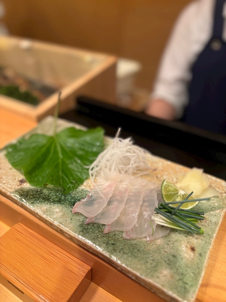 紬 ひい