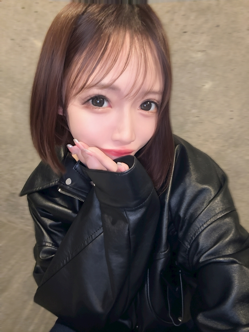 葉月 りほ