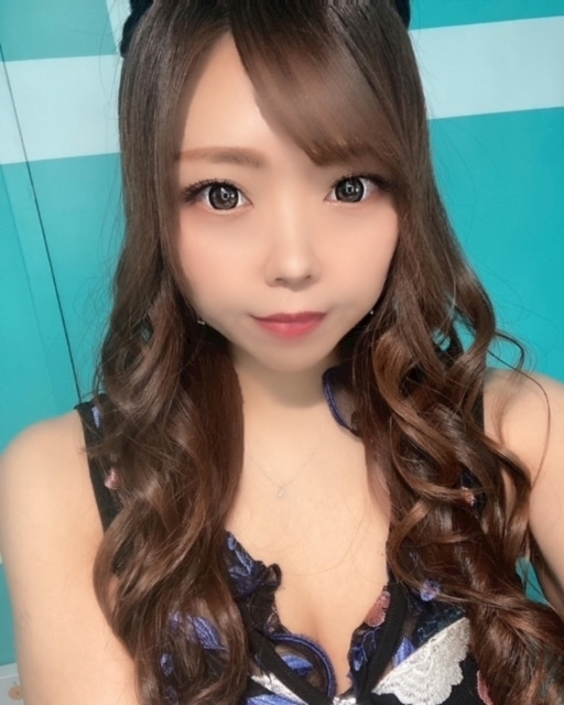 夏樹 あや