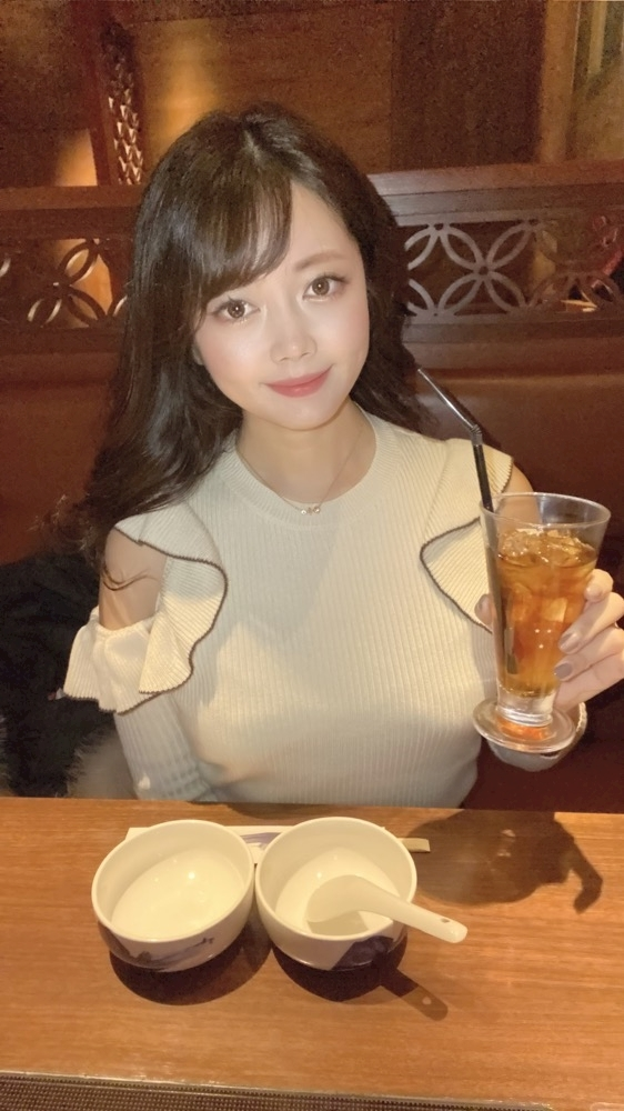 妃 えりな