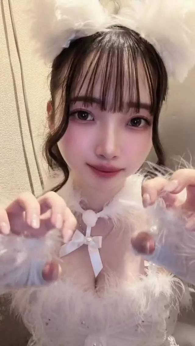 みいな
