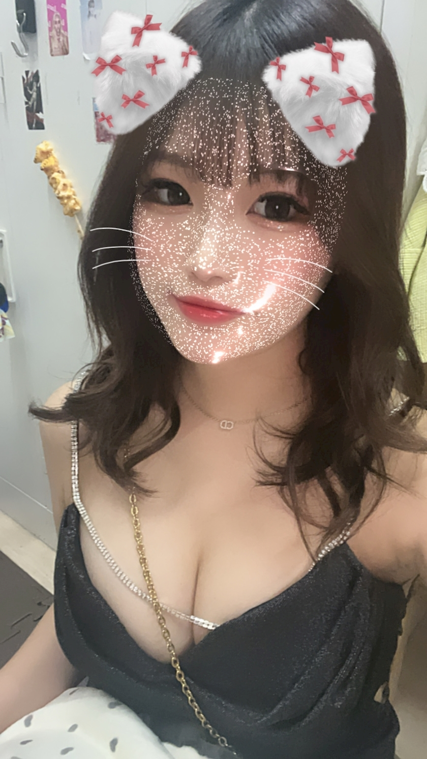 葉月 ひろみ