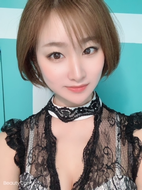 妃乃 すず