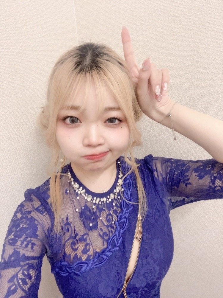 美吉 アユム