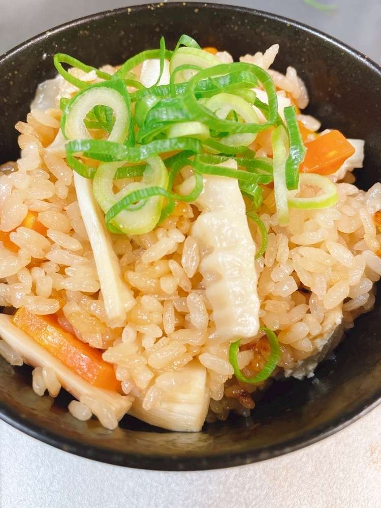 智華