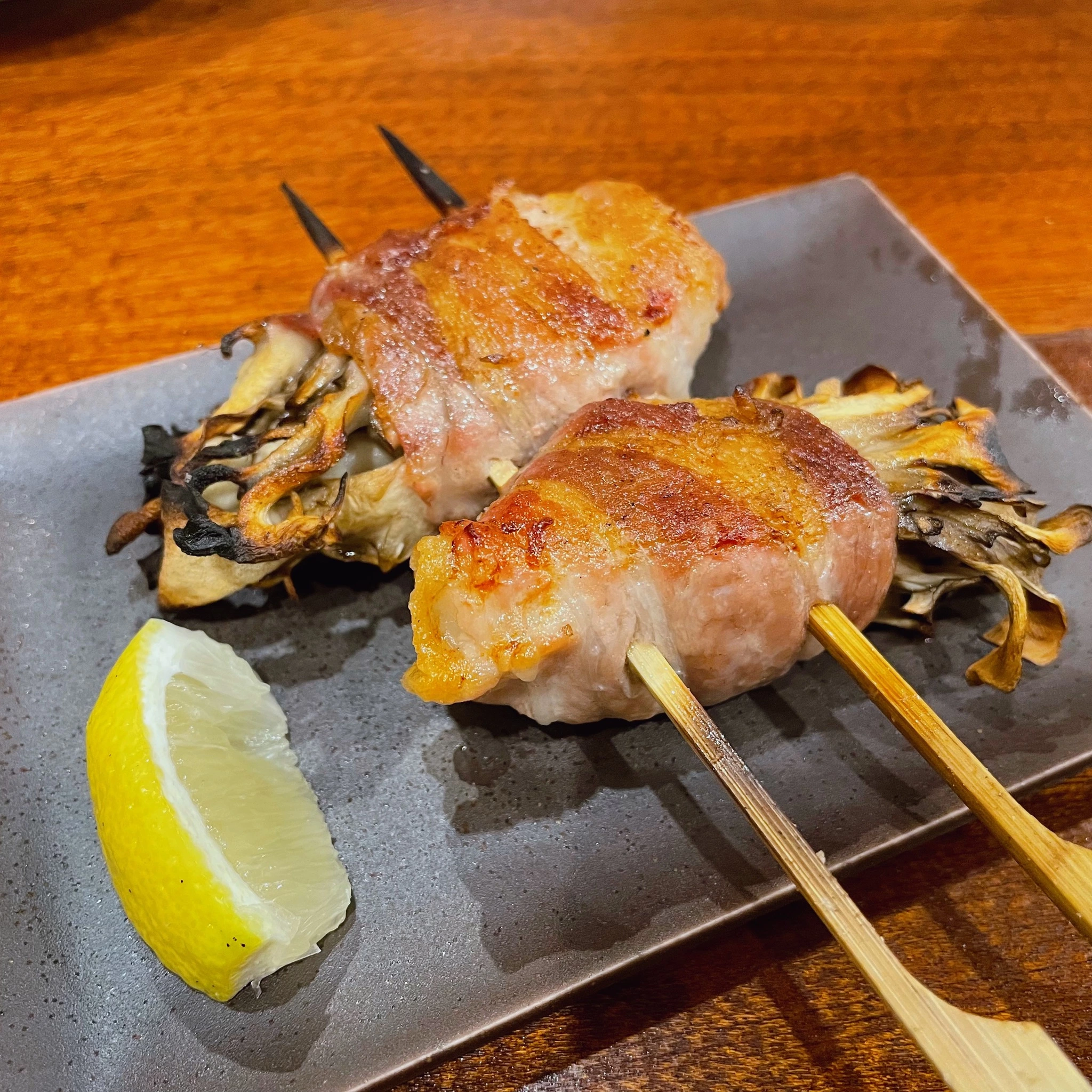 橘 あいな