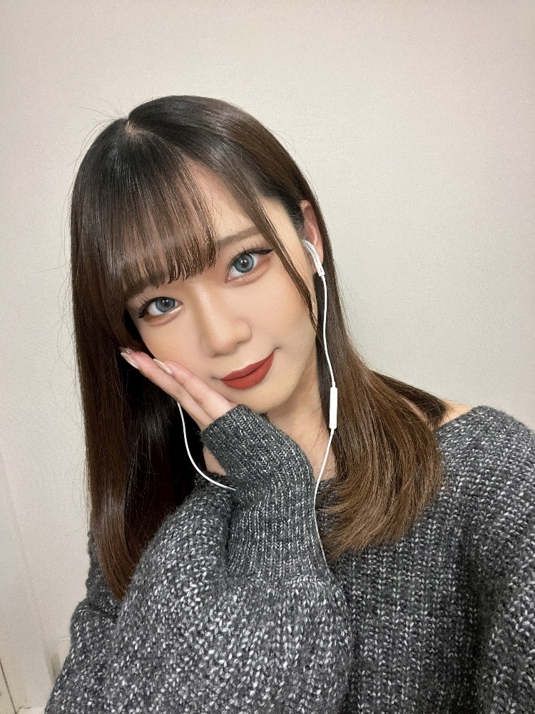にこ