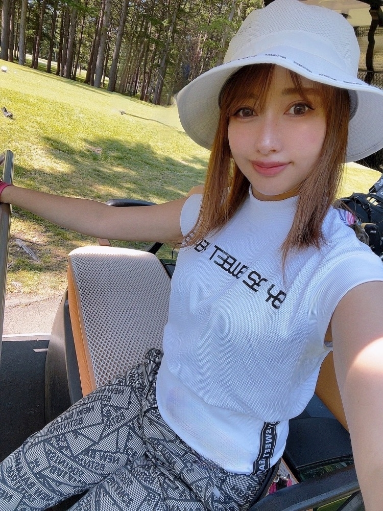 夏目 りょうこ