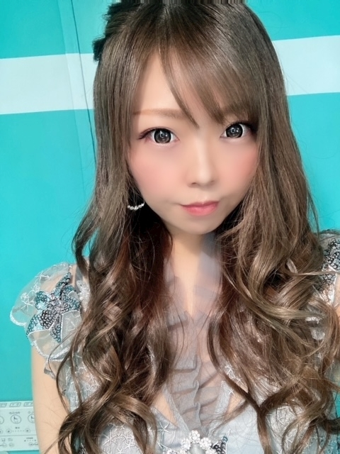 夏樹 あや