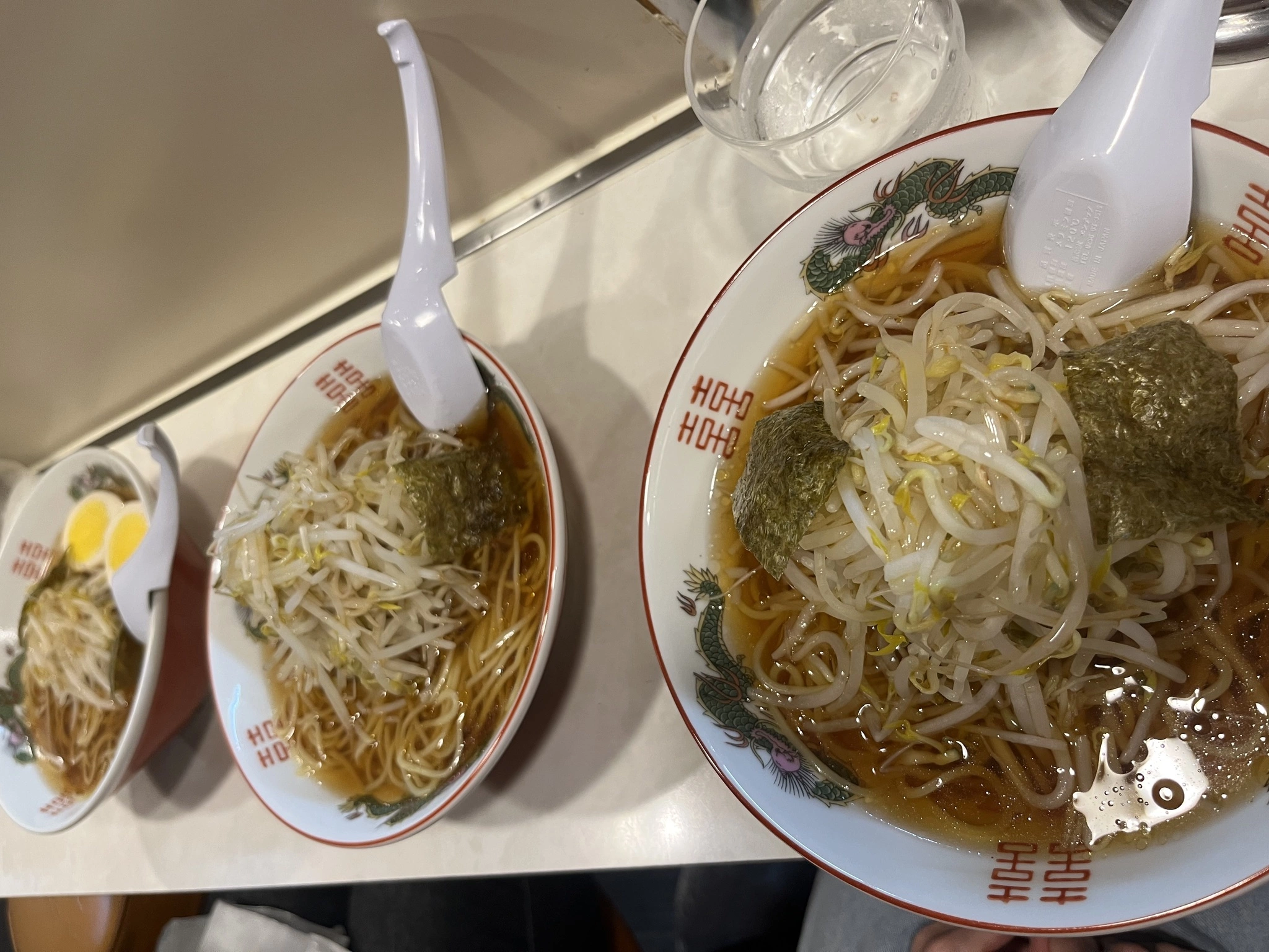 みさ