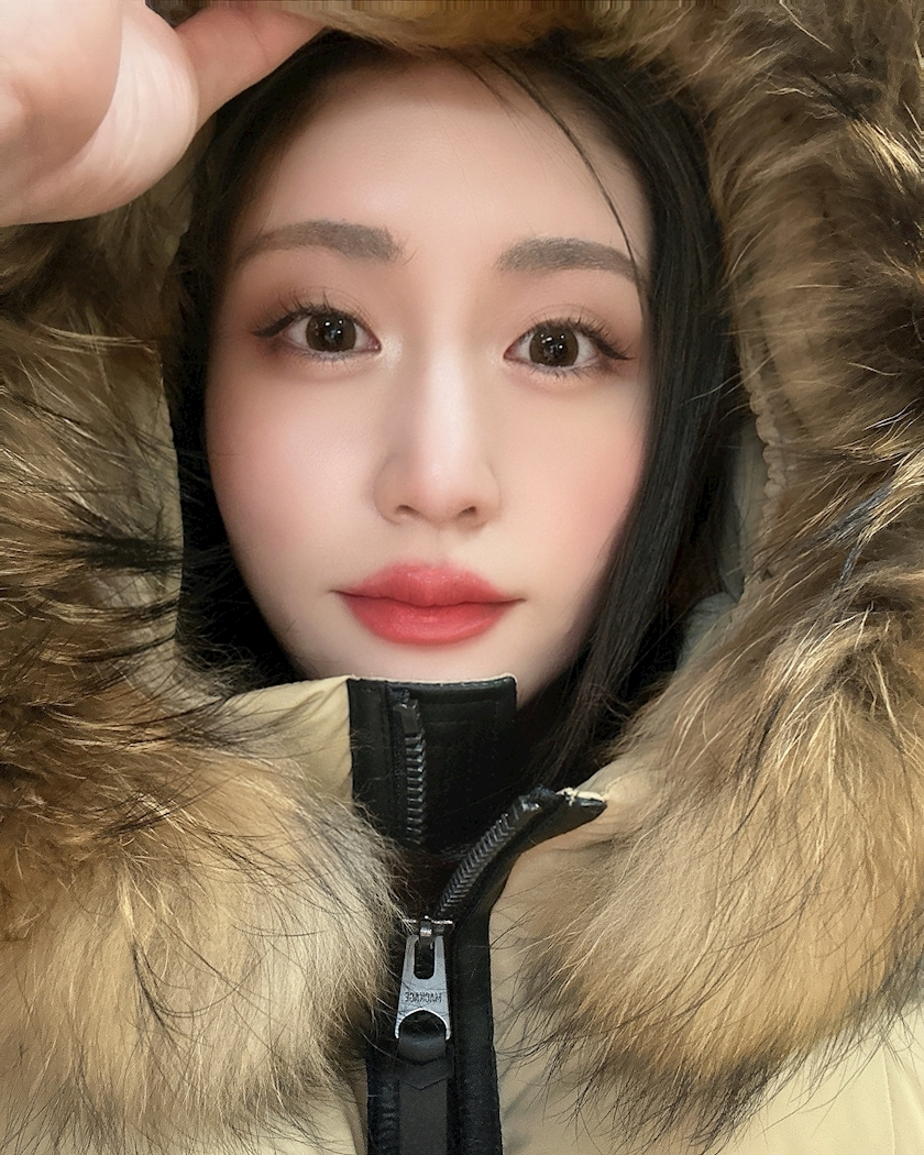 泉 りさ