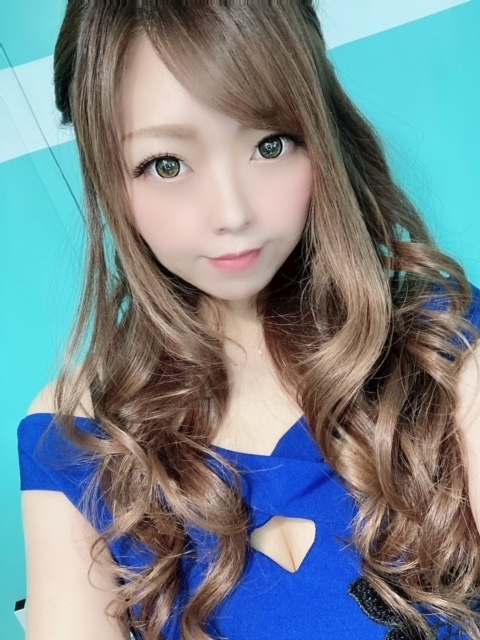 夏樹 あや