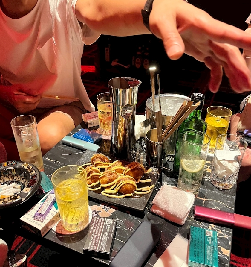 マコト