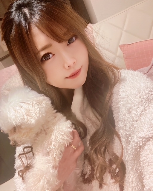 夏樹 あや