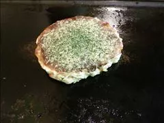 愛羽 仁美