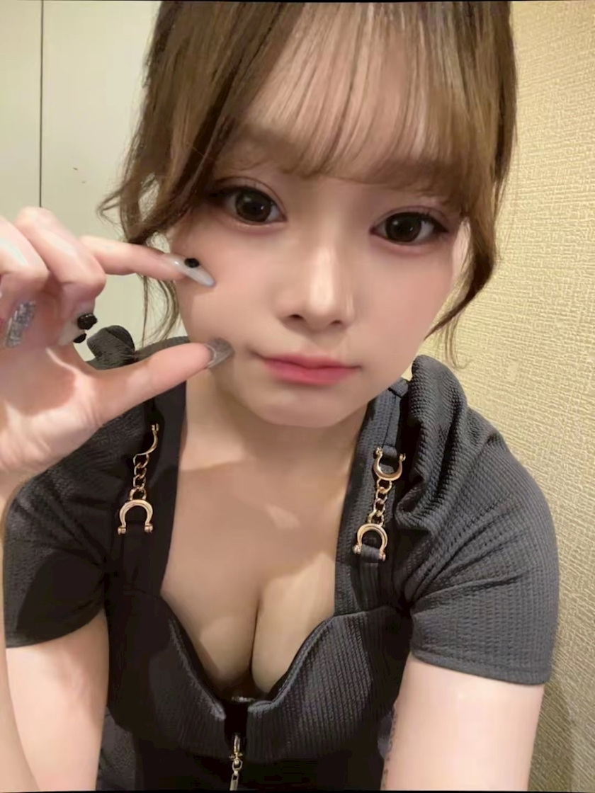 うい