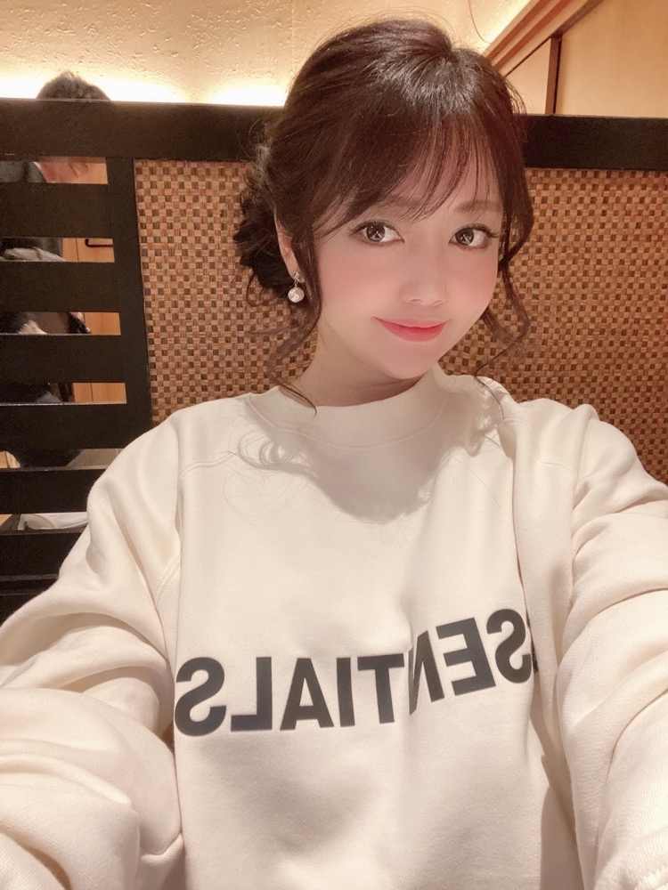 妃 えりな