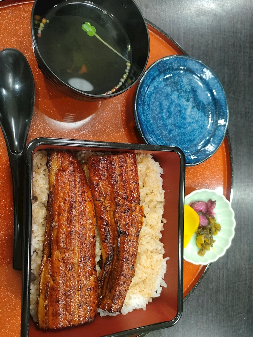 みお