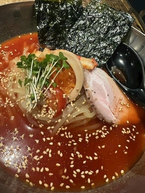 華月 まお