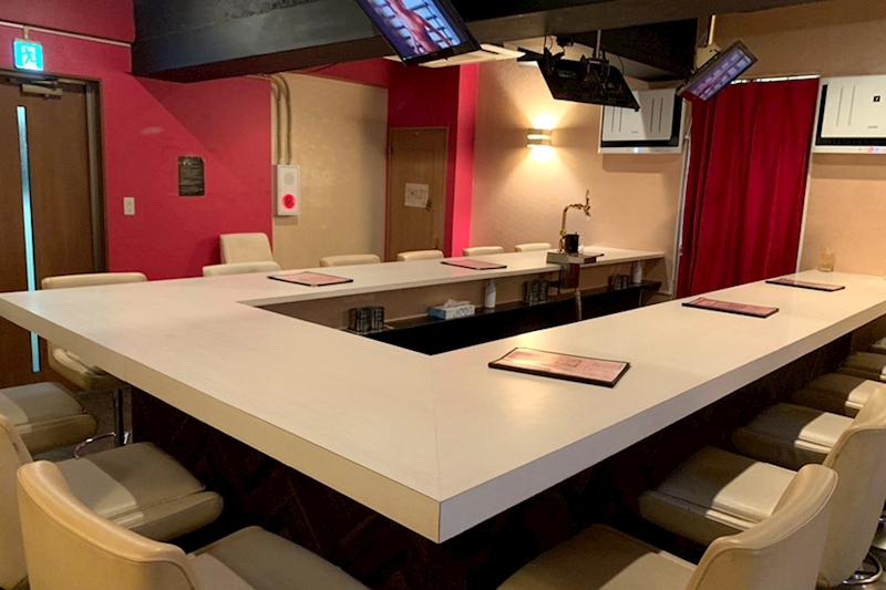 Bar Ribbon Pink リボンピンク 船橋市西船 ガールズバーの求人情報 ガールズバースタイル求人