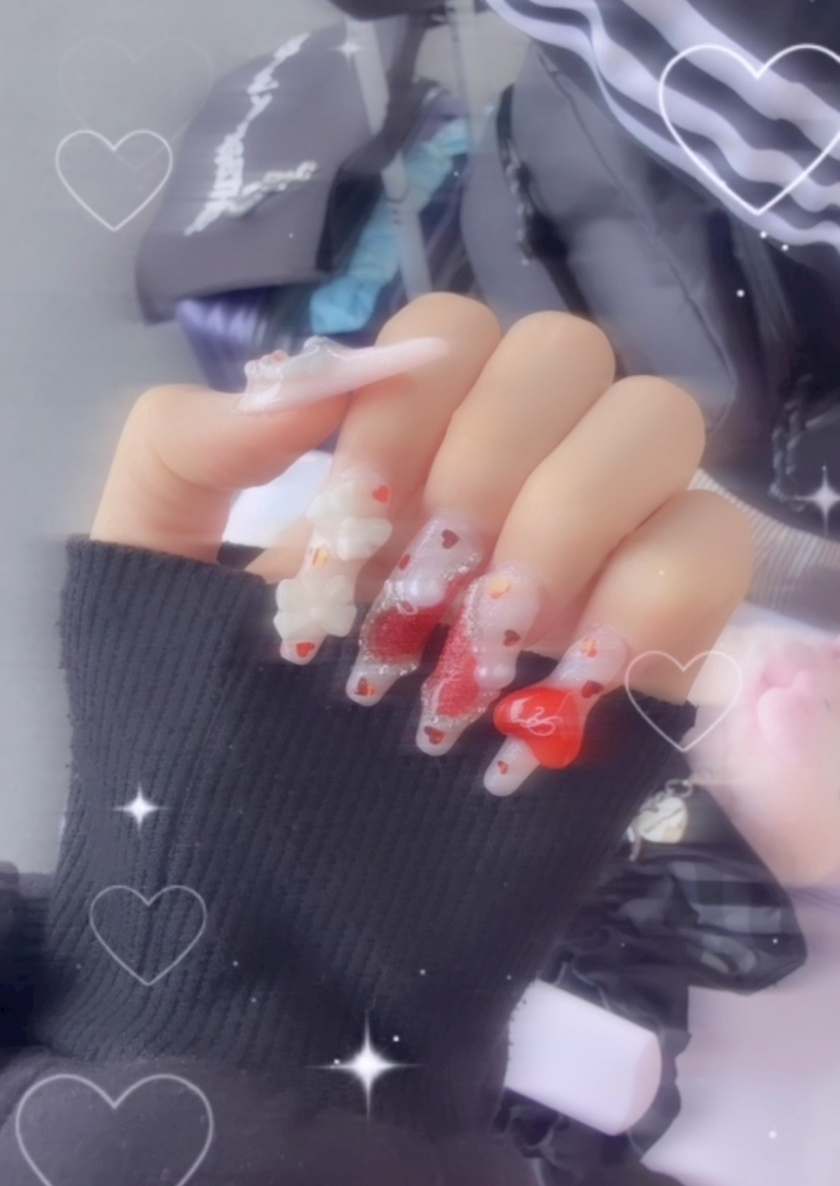 ティラノまな