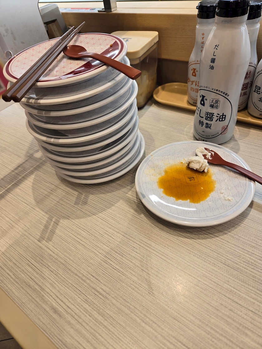 エミ （スタッフ）