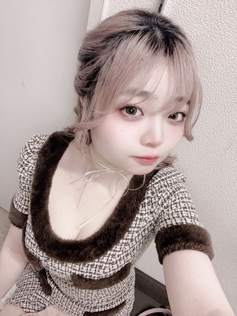 美吉 アユム