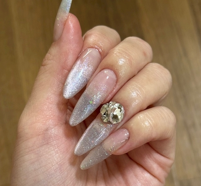 寒河江 春紀