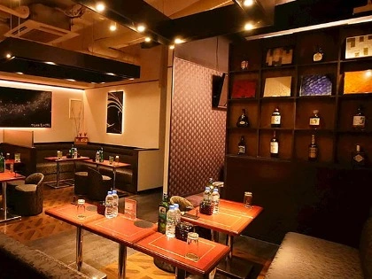 さいたま市 南区南本町 トワエモア ホール・黒服（社員）求人