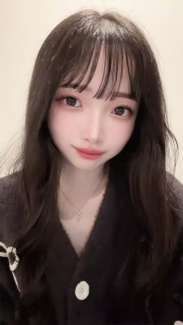 みいな