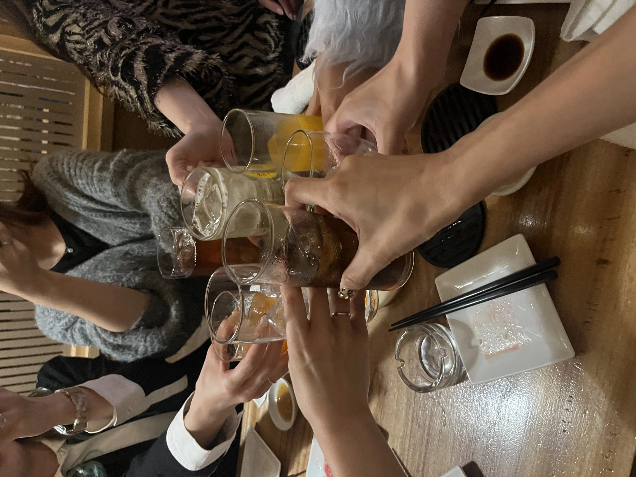 みさ