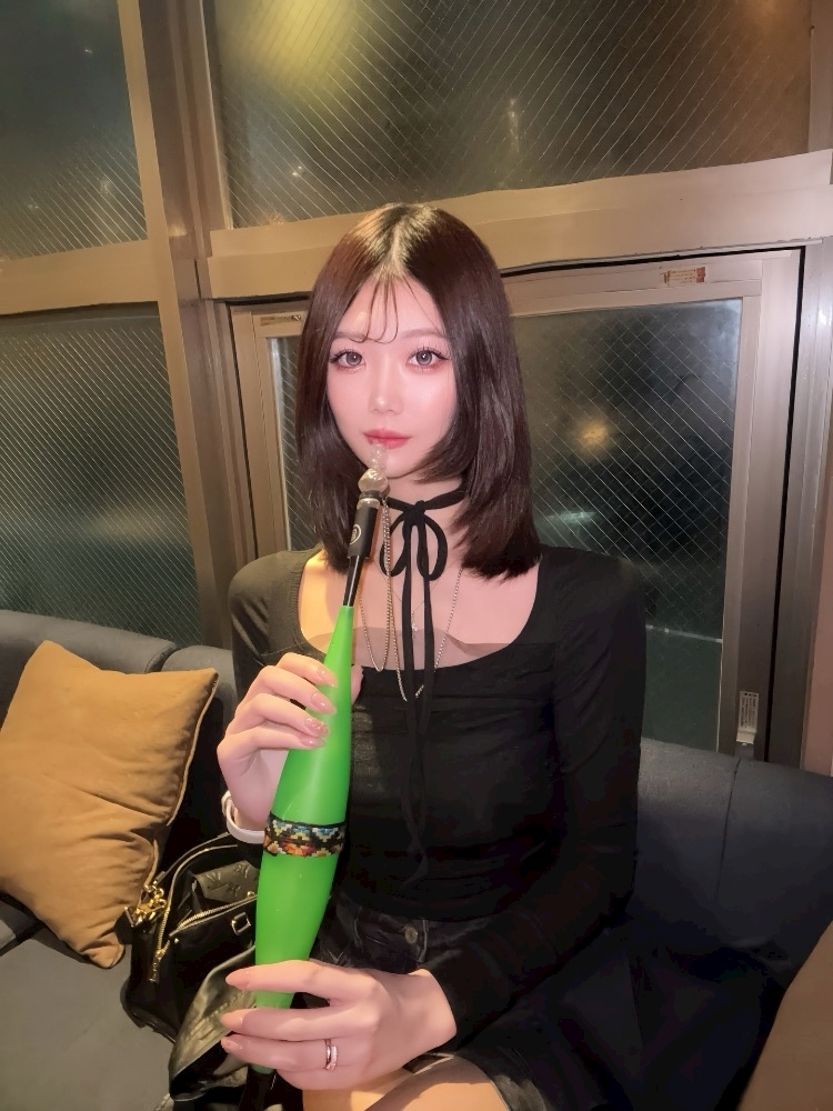 三鷹 真綺