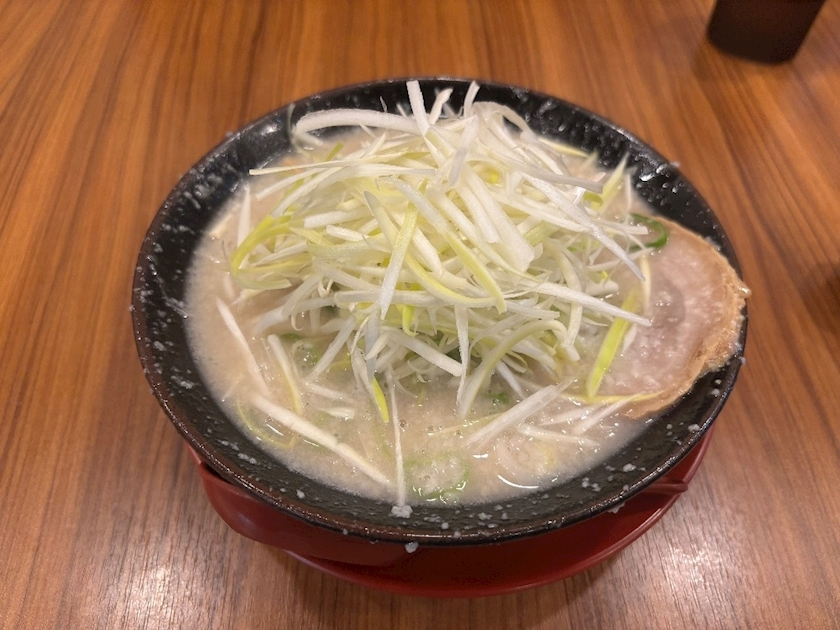 めい