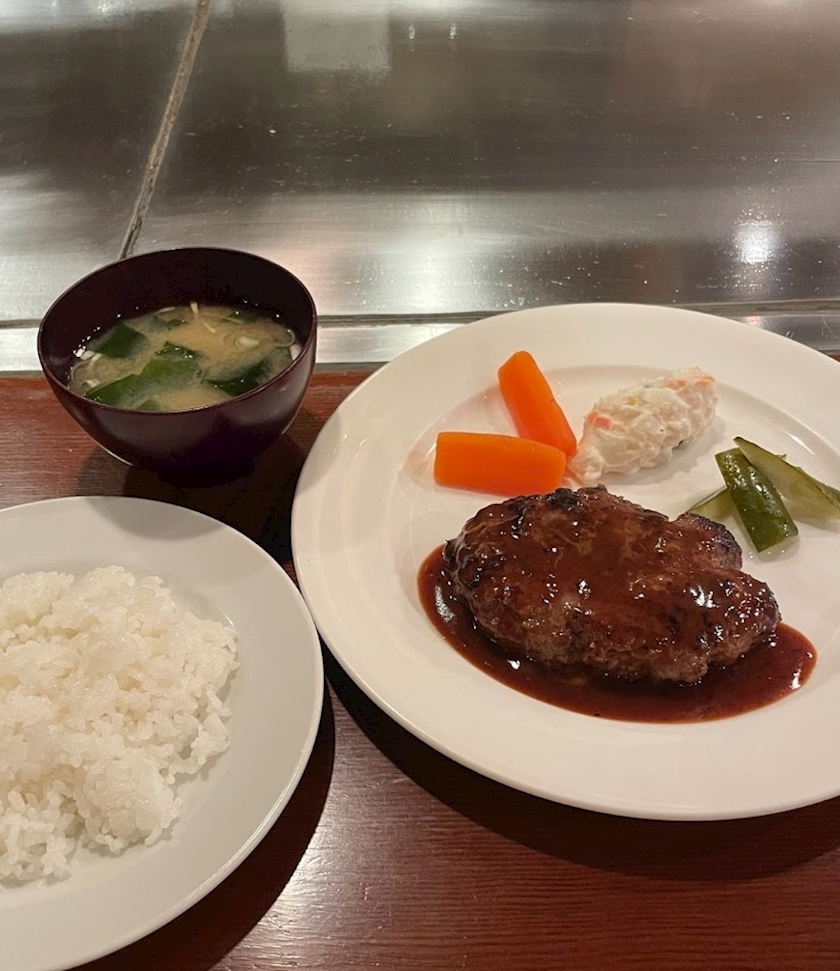市杵島 みなこ