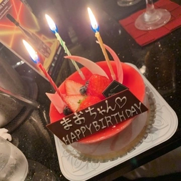 小川 真央
