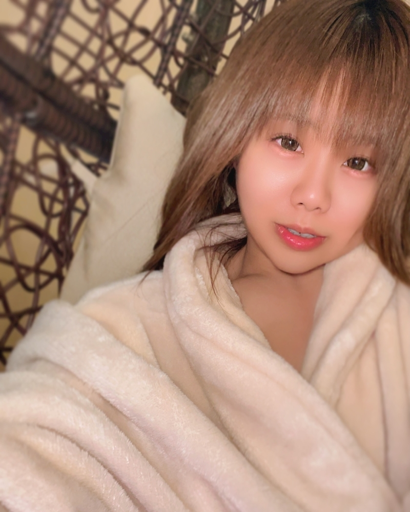 一条 彩由