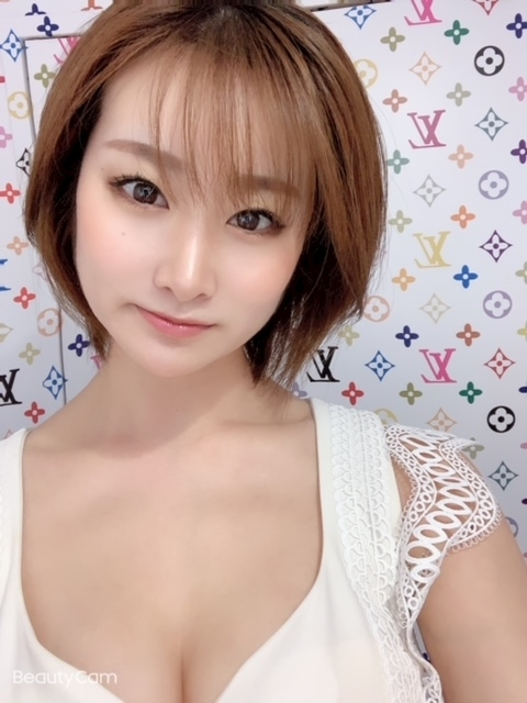 妃乃 すず