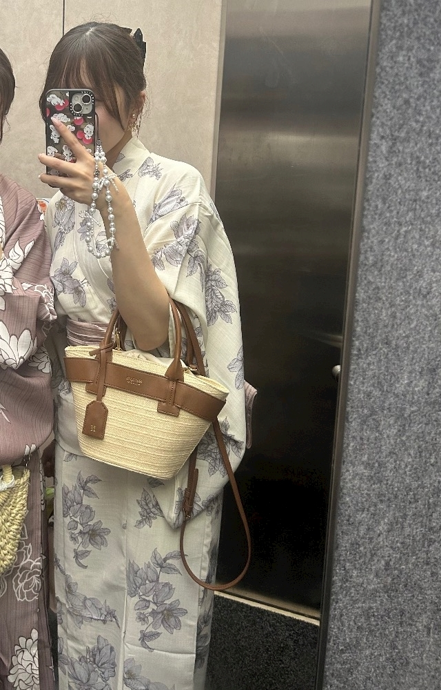 みあ
