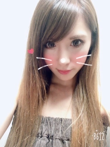 一咲 エム