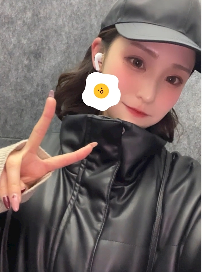 黒川 すみれ