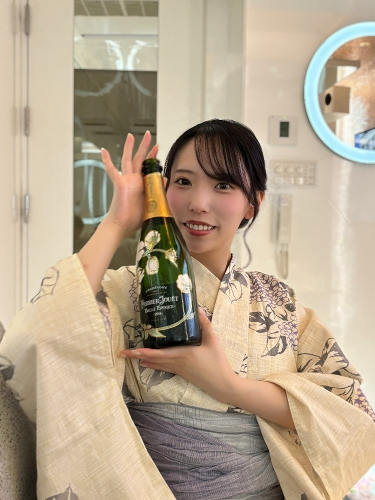 皐月 いおり