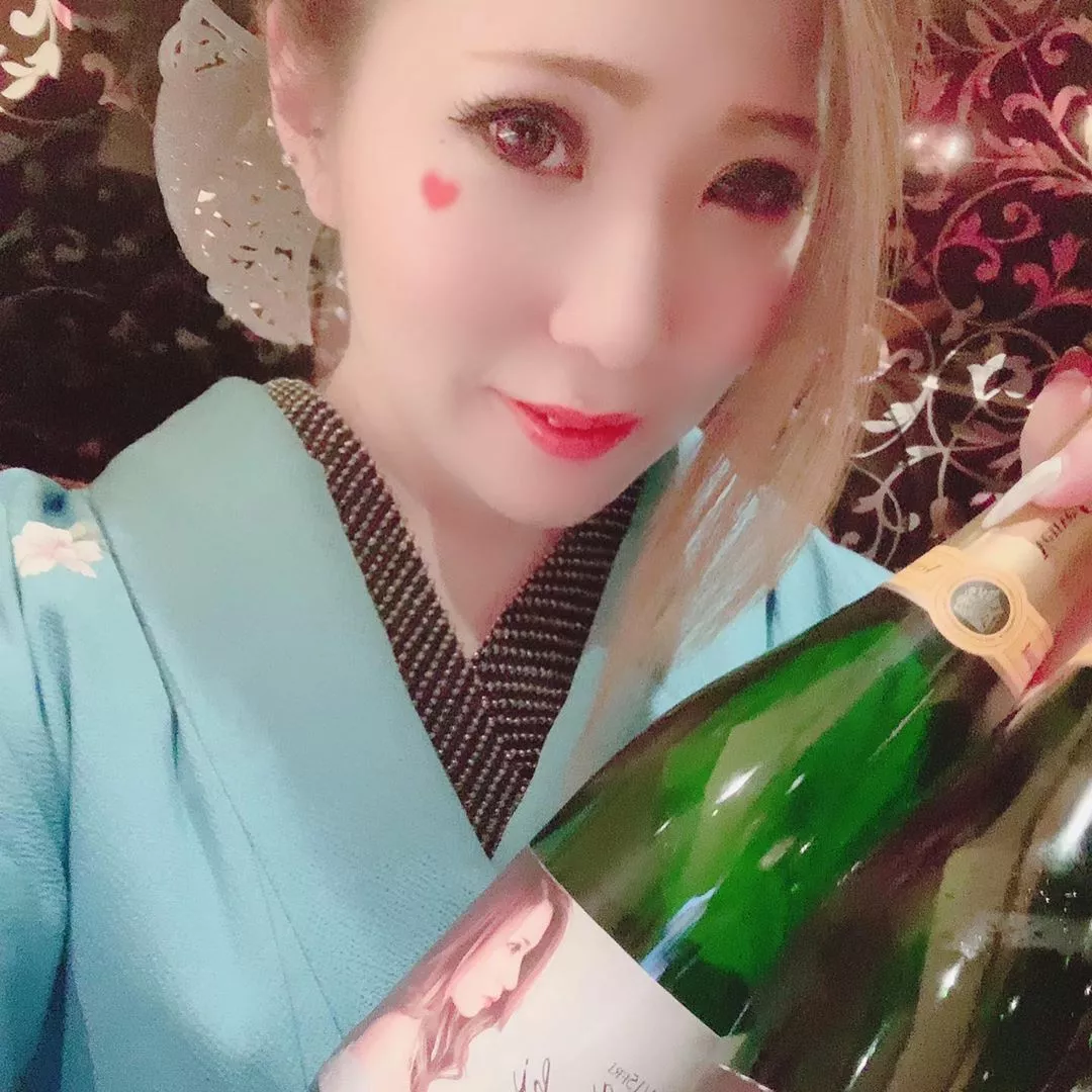 海咲 佑奈