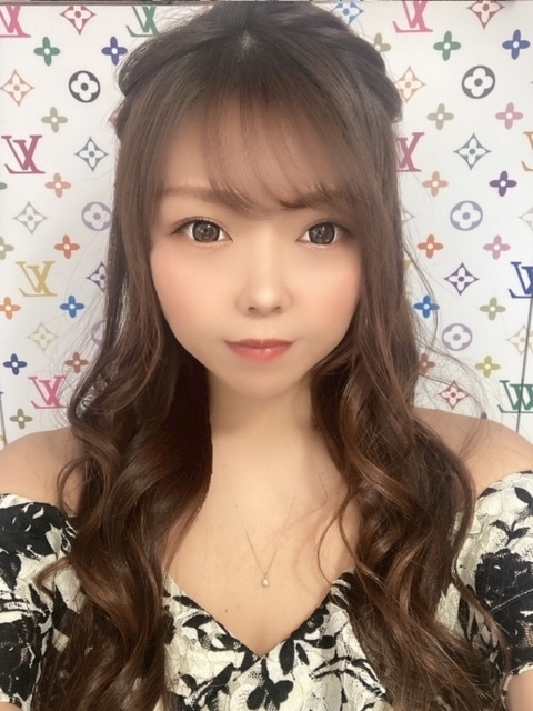 夏樹 あや