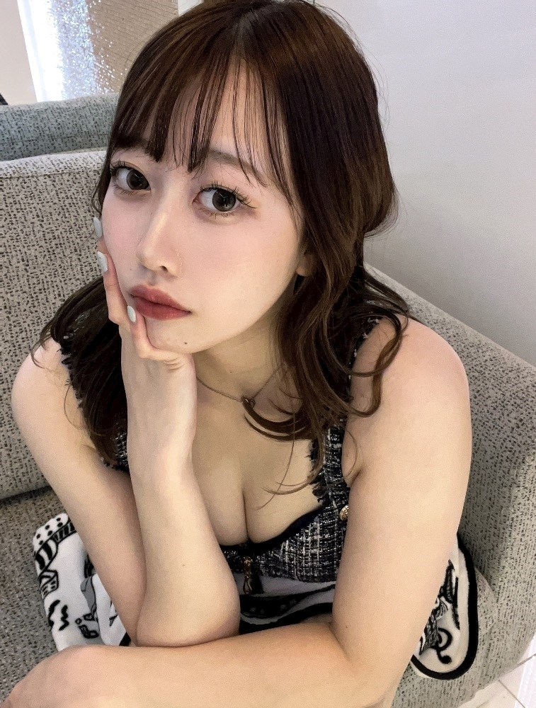 乙川 ゆあ