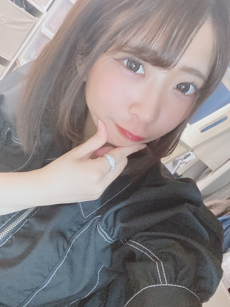みお