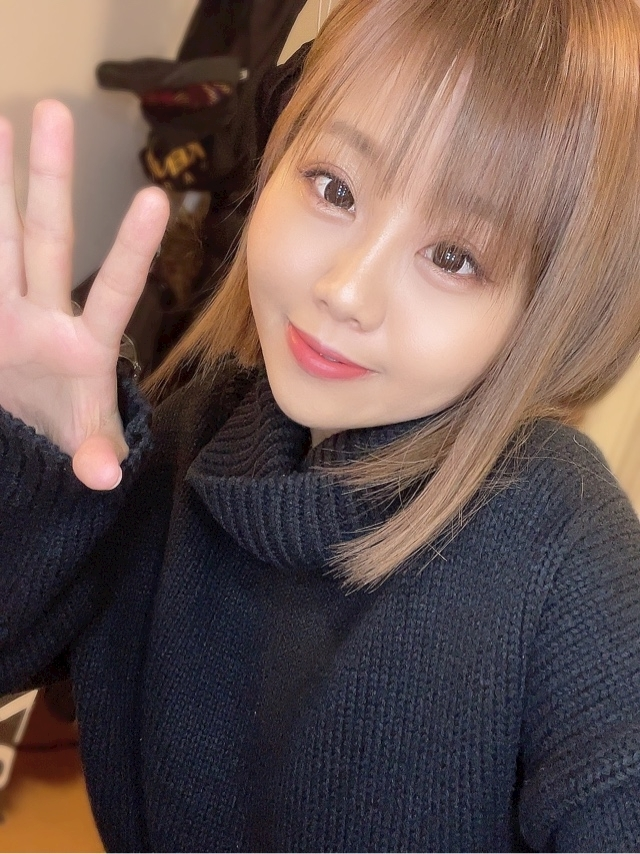一条 彩由