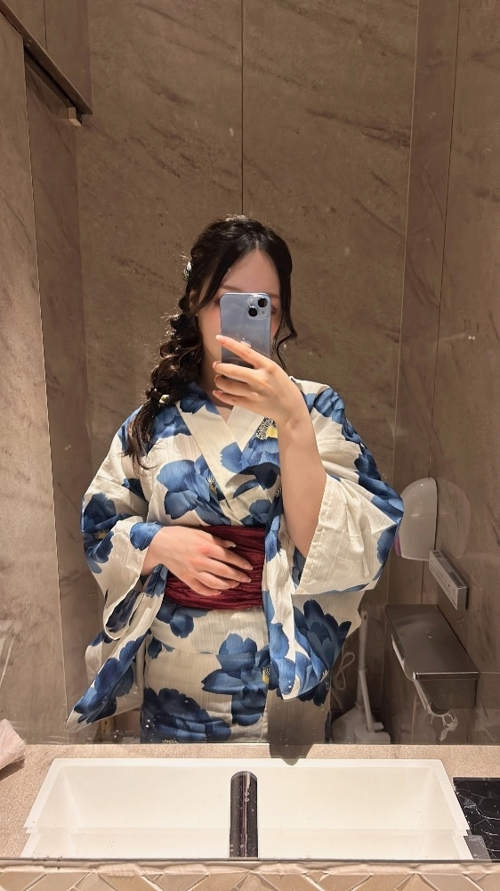 モモ